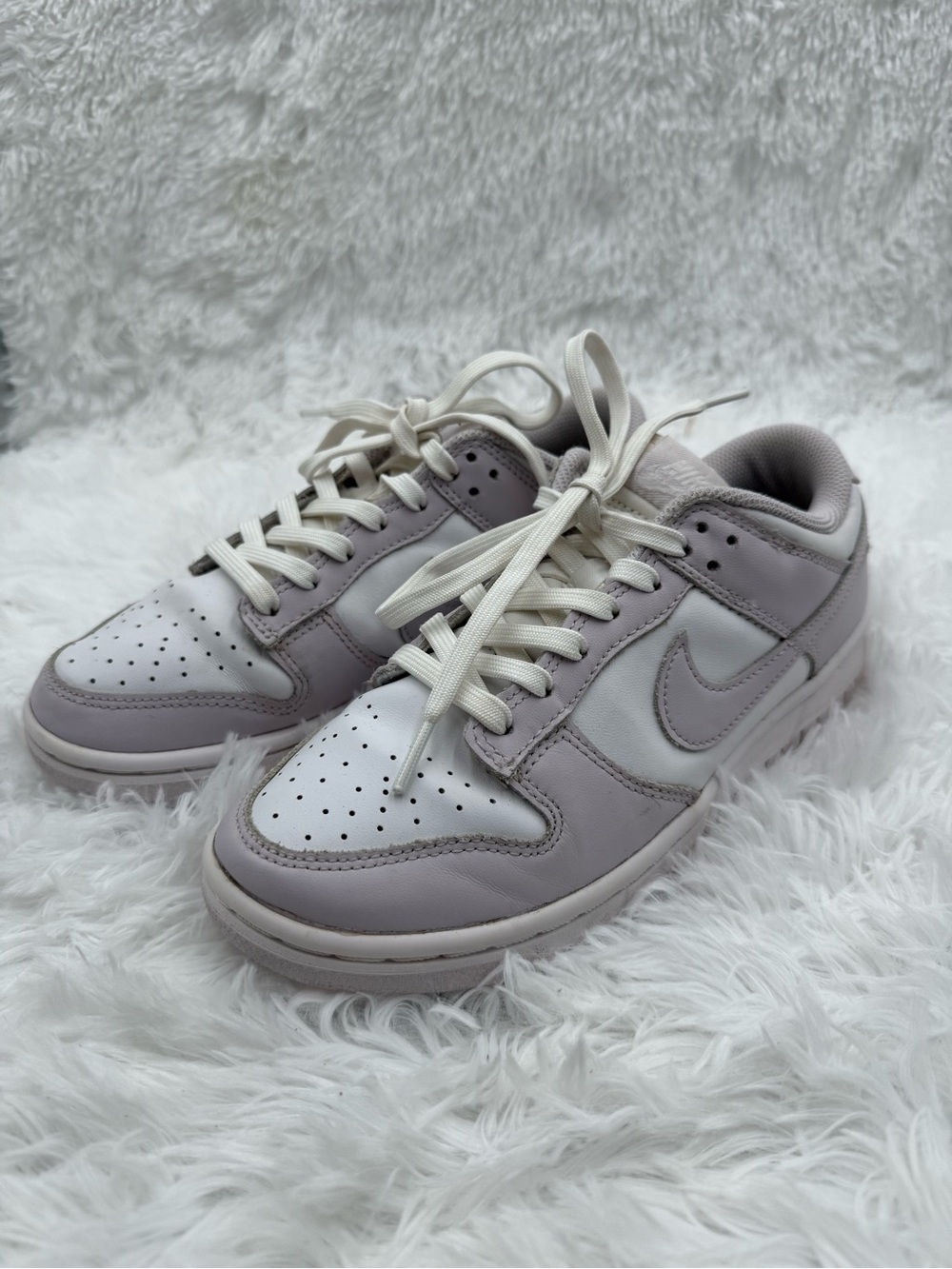 Nike Dunk Low Sneakers Size 7.5 Lavender Gray & White